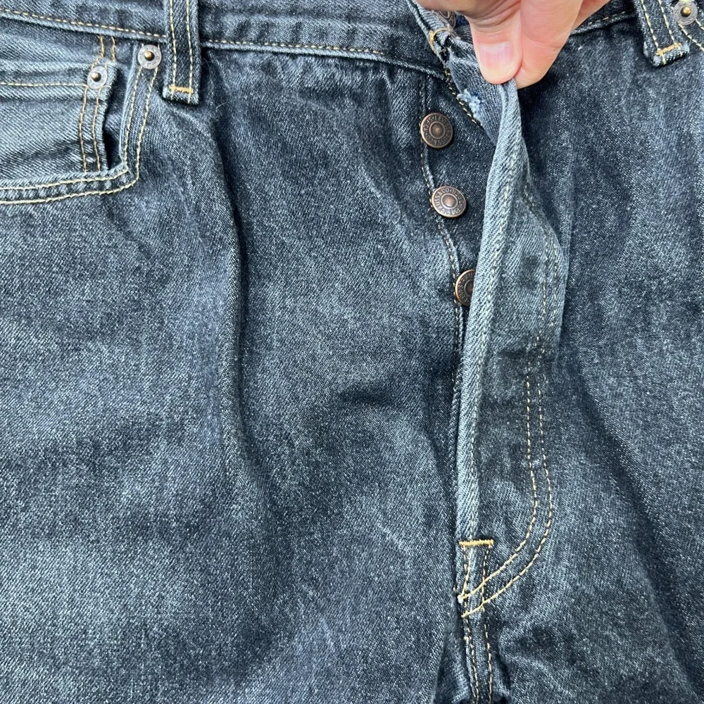 Levi's 501 Original Fit Jeans Size 38 Washed‎ Black Mens Straight Leg Button Fly